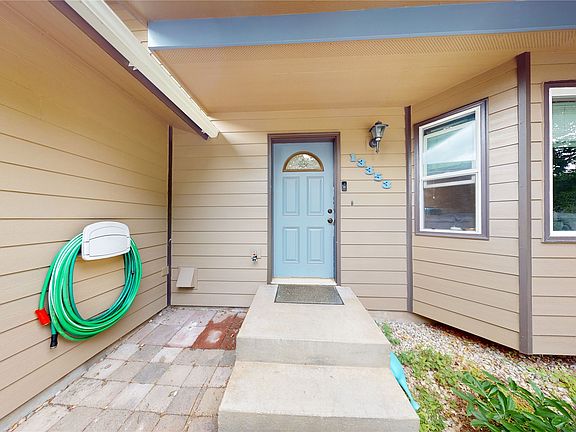 2nd image of 13353 Wildrose Ct