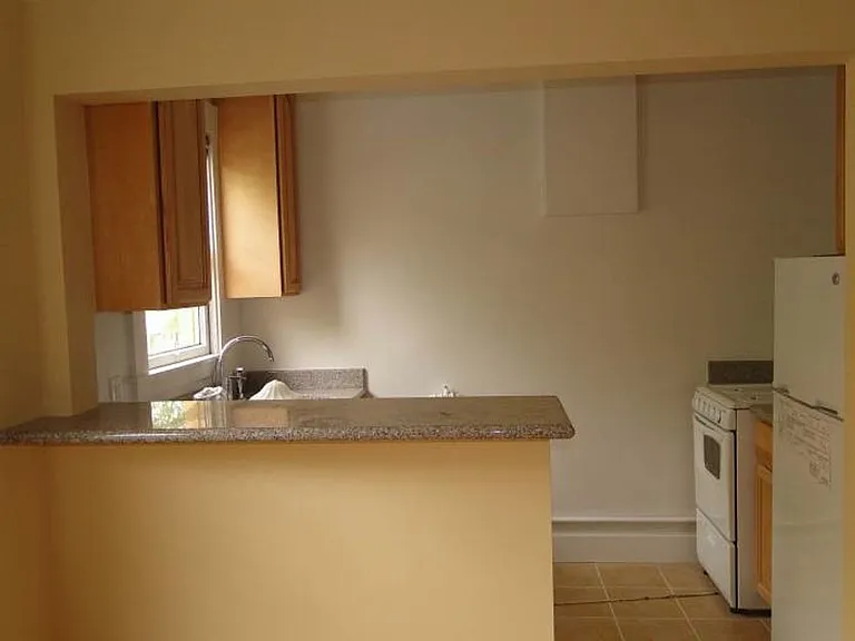 5&12 Residential Properties — Photo 10