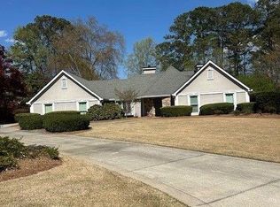 595 Willow Knoll Dr SE, Marietta, GA 30067