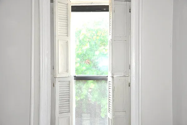 Rented by Corcoran | media 1