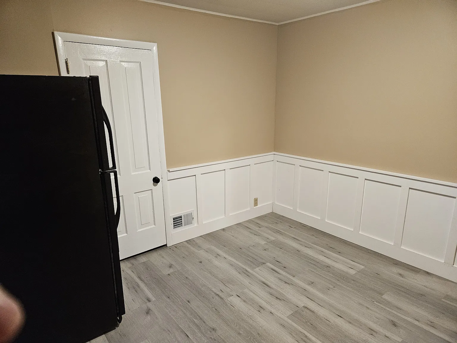 2 bed, $950 — Photo 2
