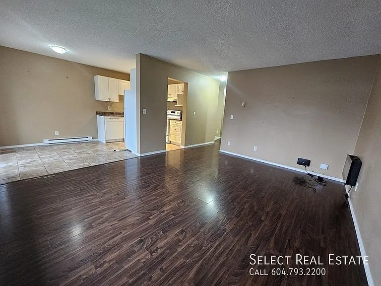 46260 Harford St #8 — Photo 7