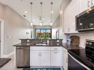 15110 Palmer Lake Cir UNIT 201, Naples, FL, 34109
