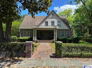 24 Cedar Ave, Cheraw, SC 29520