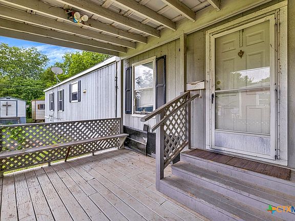 4th image of 1424 Harper Dr
