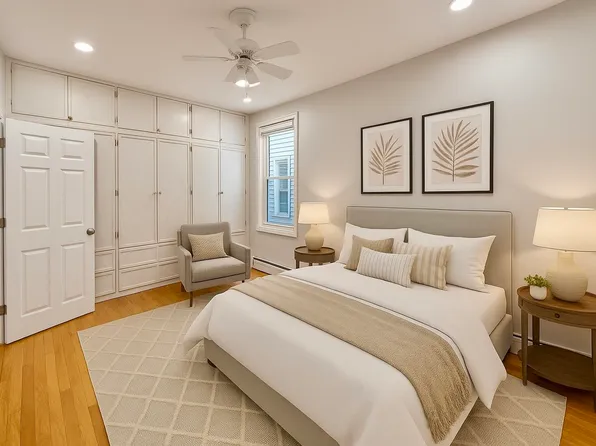 272 Winfield Avenue image 2 of 14