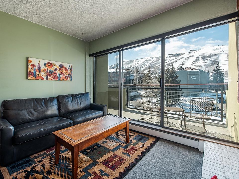 1st image of 1482 Empire Ave #412