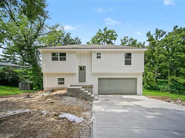 3008 N 48th Ter, Kansas City, KS 66104
