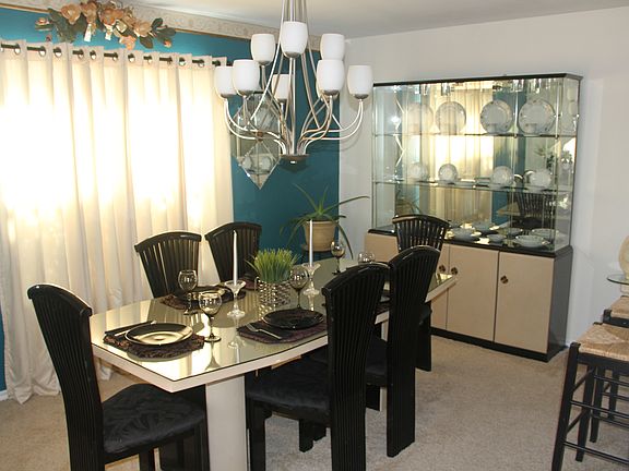 Formal dining or family room