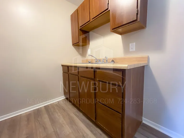 120 Clearview Mdws — Photo 11