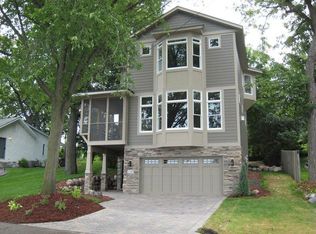 3345 Crystal Bay Rd, Wayzata, MN 55391