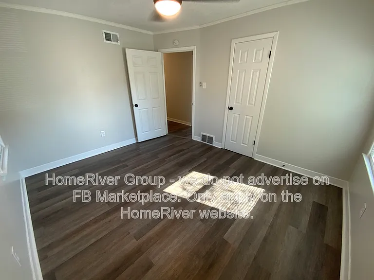 1359 S White Station Rd — Photo 8