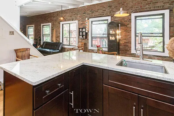 Rented by Town Residential | media 10