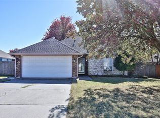 604 Woodbriar, Noble, OK 73068