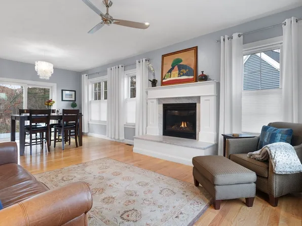 75 Pheasant Run Ct, Wrentham, MA 02093