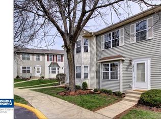 1217 Koster Ct, Geneva, IL 60134