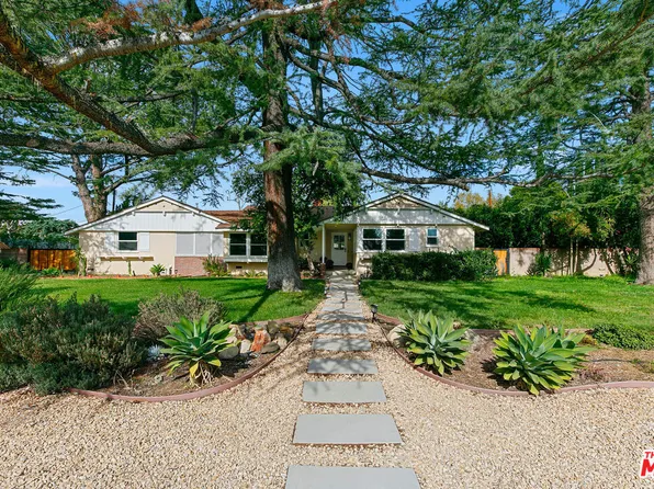 17055 Gresham St, Northridge, CA 91325