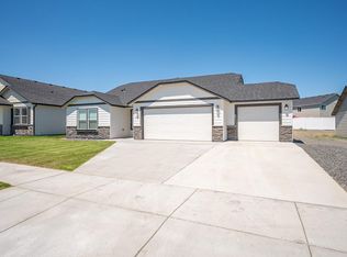 4230 W Wood Ct, Moses Lake, WA 98837
