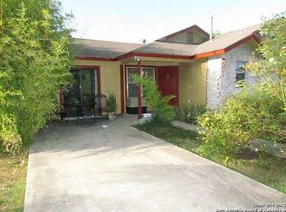 911 S San Patricio St, San Antonio, TX 78207