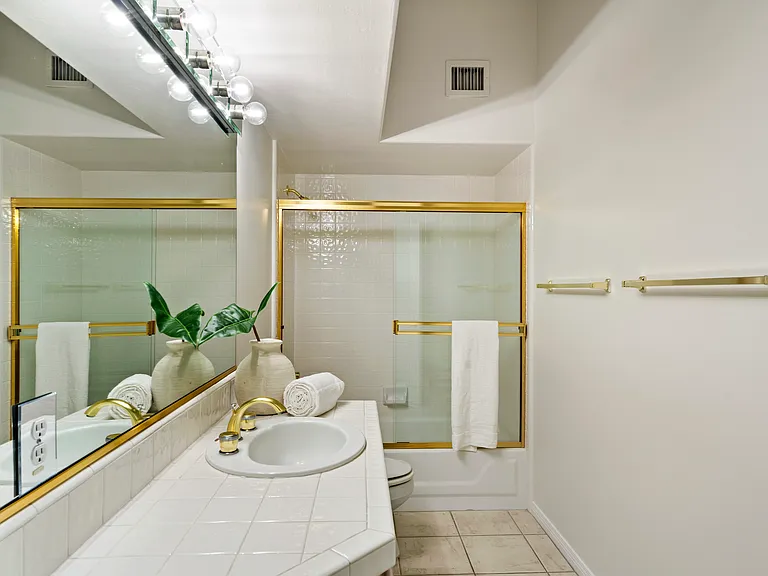 9148 N 115th Way — Photo 14