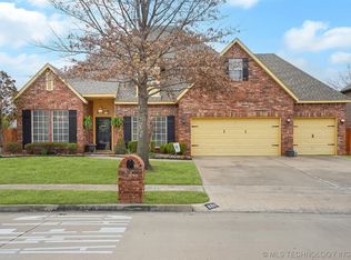 8811 N 127th East Ave, Owasso, OK 74055