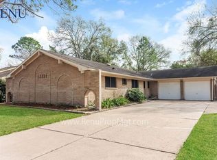 12331 Wedgehill Ln, Houston, TX 77077