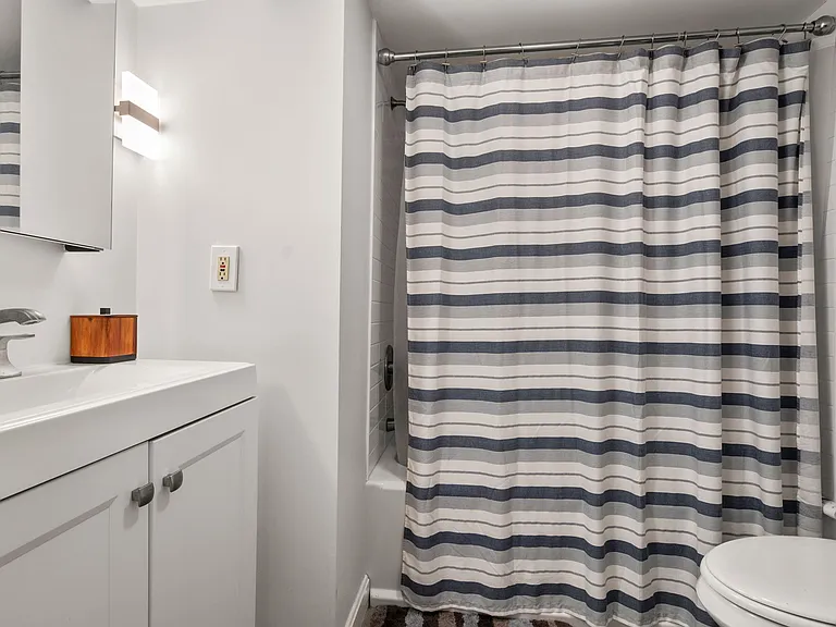 13-15 Knowlton St #1 — Photo 11