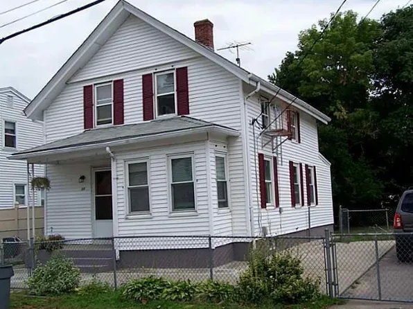 11 King St, Pawtucket, RI 02860