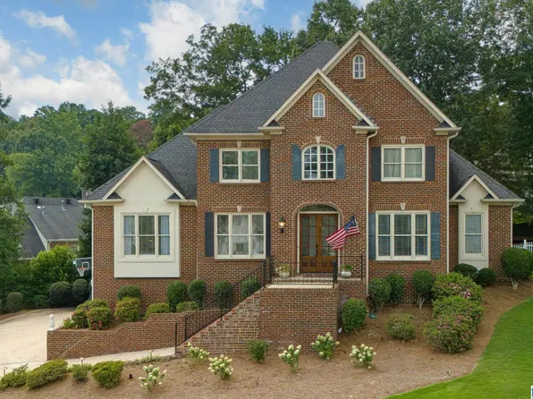 604 Lake Crest Dr, Hoover, AL 35226