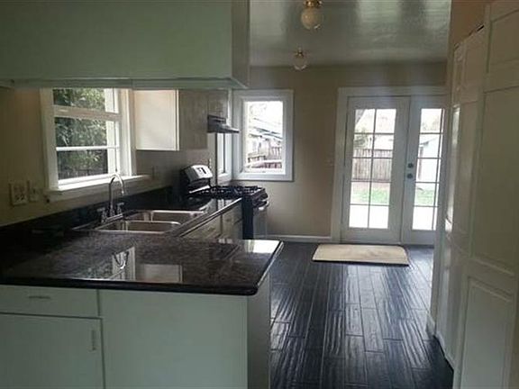 4th image of 356 Hull Ave