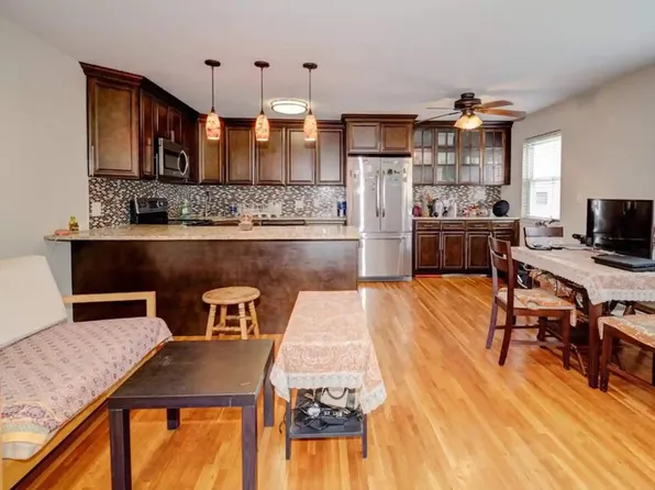 2 Radio Ave, Secaucus, NJ