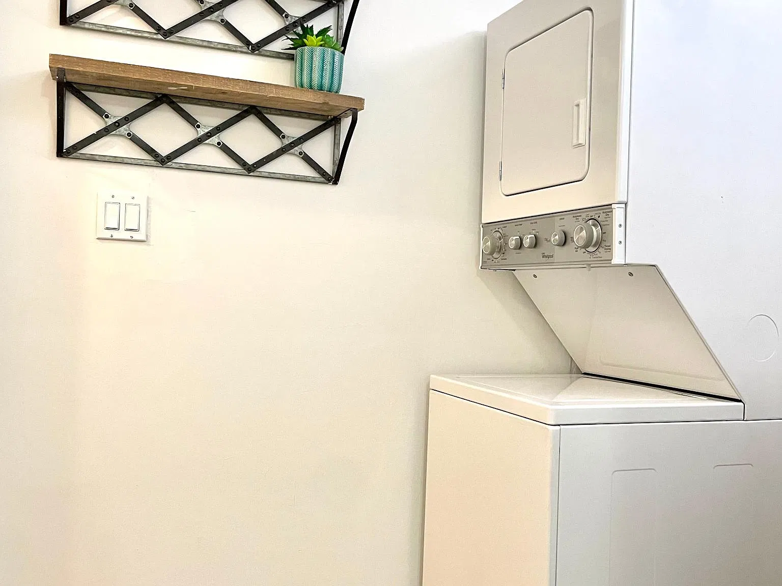 1 bed, 700 sqft, $1,790 — Photo 2