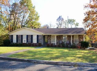 998 Ridgewood Cir, Birmingham, AL 35235