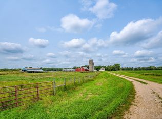 24599 Highway 71 NE, New London, MN 56273