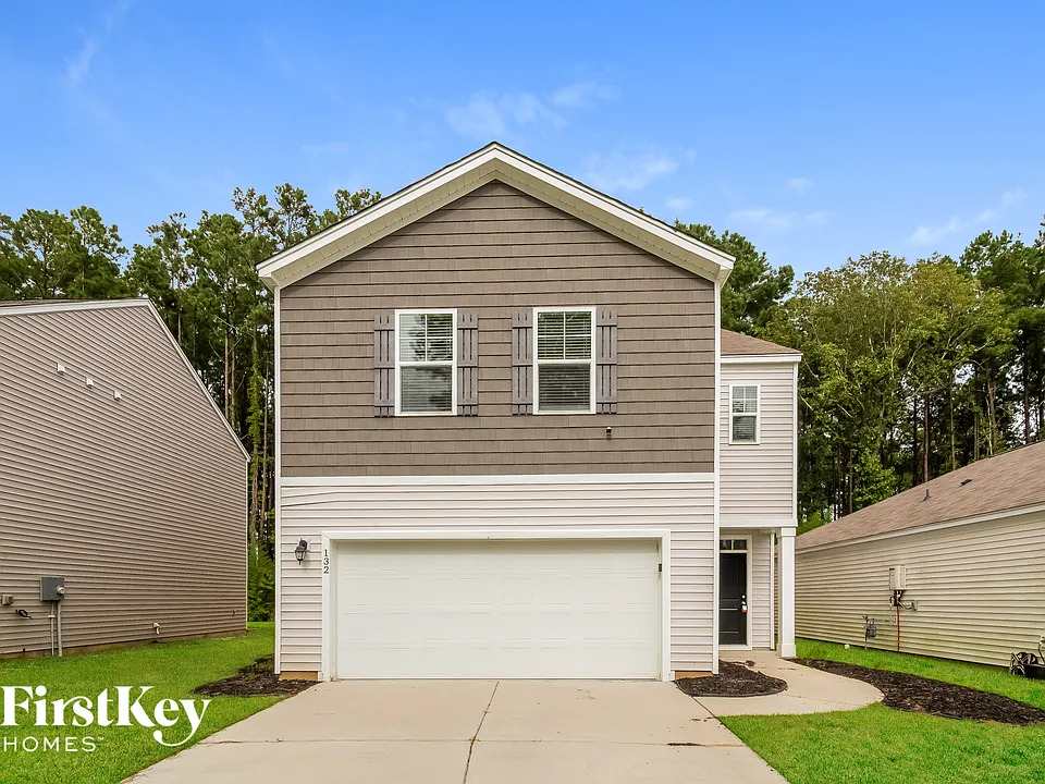 132 Whispering Wood Dr