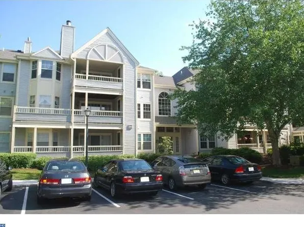 307 Trinity Ct #10-3010, Princeton, NJ 08540