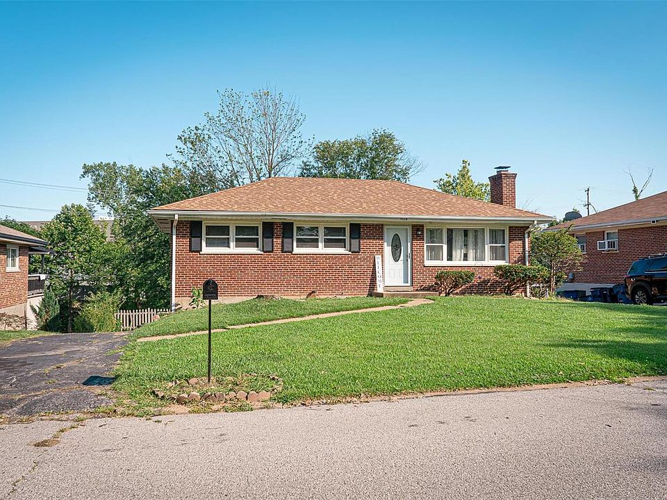 1st image of 9628 Greenview Dr