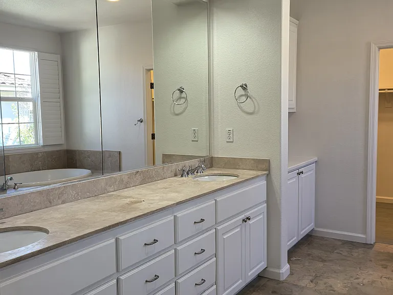 3137 Enfield St — Photo 20
