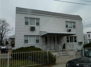 210 Swinton Ave, Bronx, NY 10465