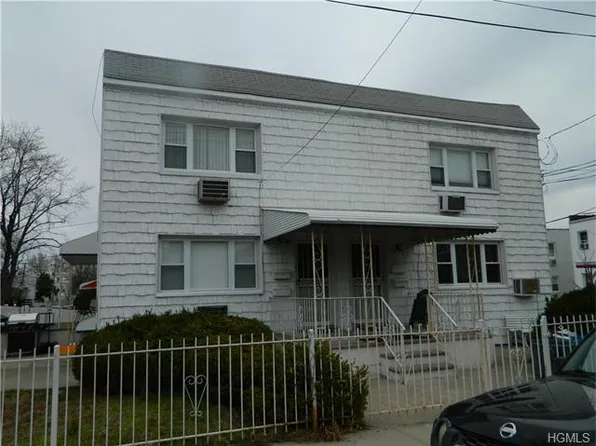 210 Swinton Ave, Bronx, NY 10465