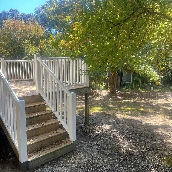 2843 Sand Hills Dr — Photo 2
