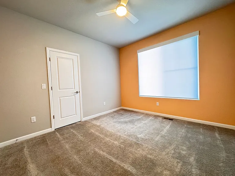 5043 Oakley Dr — Photo 16