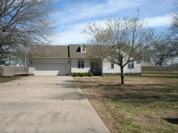 2603 SE Front St, Hoxie, AR 72433