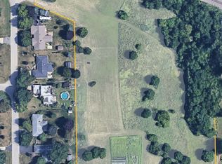 1921 Jericho Rd, Aurora, IL 60506