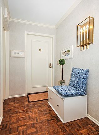 2nd image of 630 Winnetka Mews APT 302