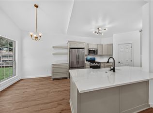 625 Lynn Dr, Pea Ridge, AR 72751