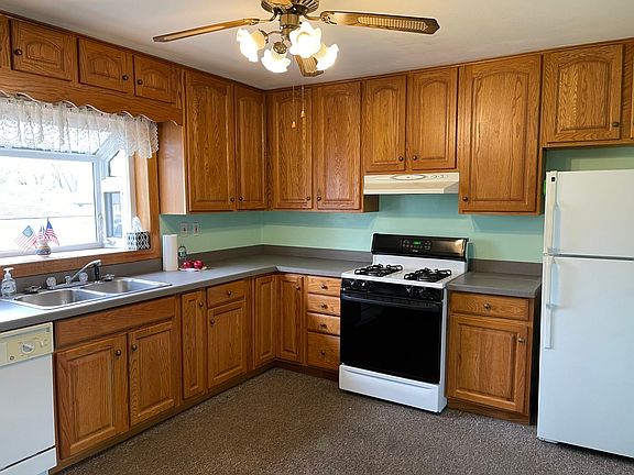 4th image of 5301 Shorehill Dr