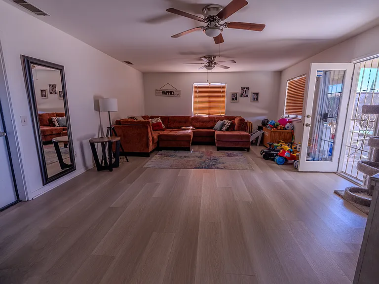 16979 Cherry Hill Dr — Photo 6