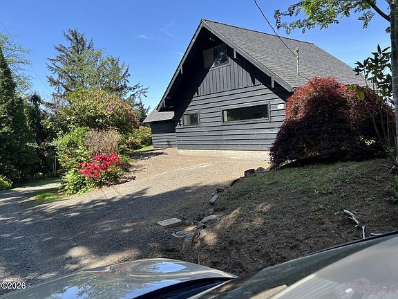 5th image of 143-153 S Wells Dr #163