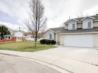 4011 Amick Ave, Des Moines, IA 50310